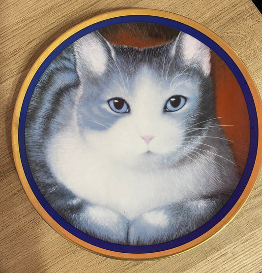 Vintage Cat Plates/Crowning Touch